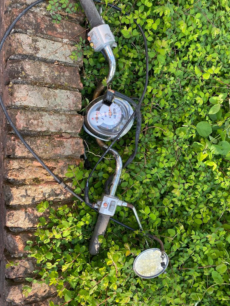 Sim mio stuur en kilometerteller, Ophalen of Verzenden, Gebruikt, Overige typen, SYM