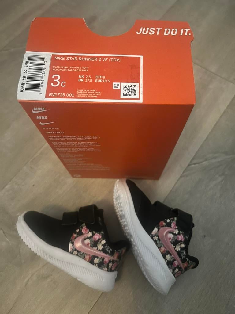 NIKE Star Runner 2. Helemaal nieuw! Maat 17,5, Ophalen of Verzenden, Nieuw, Kinderen