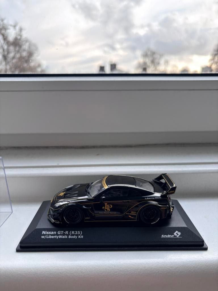 Nissan gtr r35 LBWK 1:43, Ophalen of Verzenden, Zo goed als nieuw