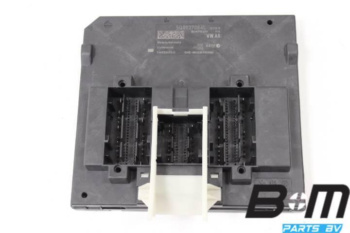 Boordnetregelapparaat (BCM) VW Golf 7 5Q0937084L, Gebruikt
