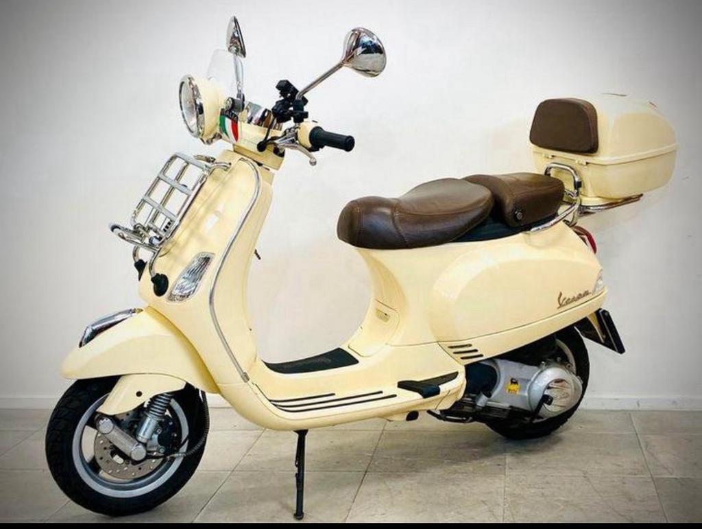 Vespa 125 LX - Stijlvolle en betrouwbare scooter, Motoren, Particulier, Scooter
