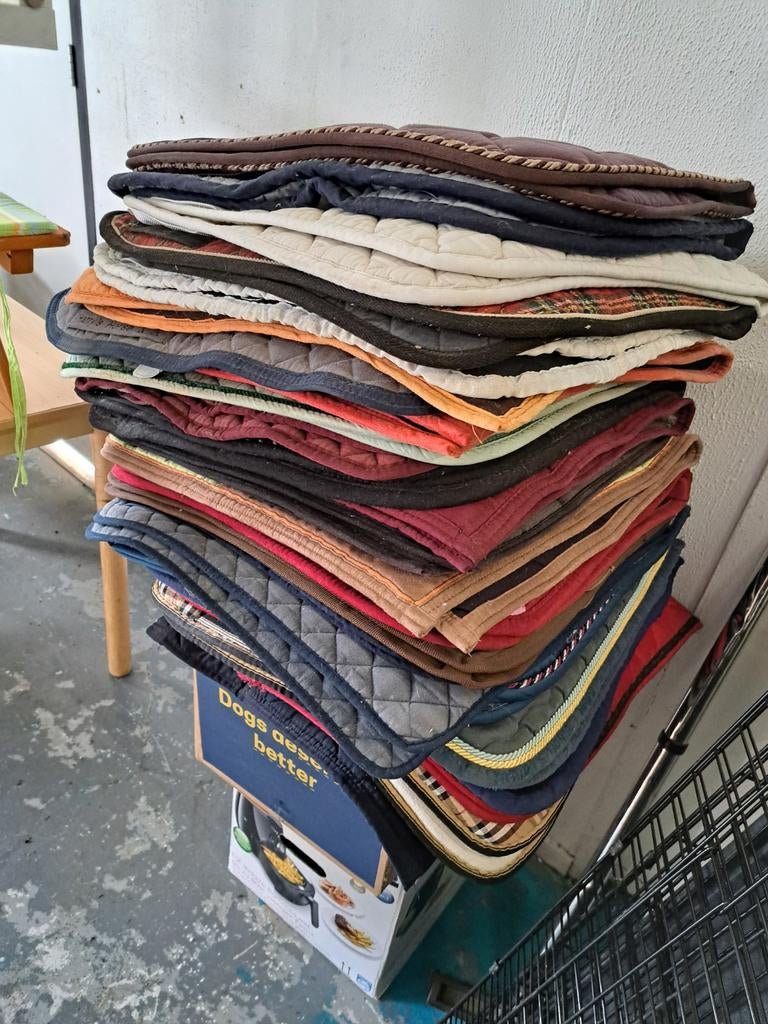 Partij dekjes, Dieren en Toebehoren, Ophalen