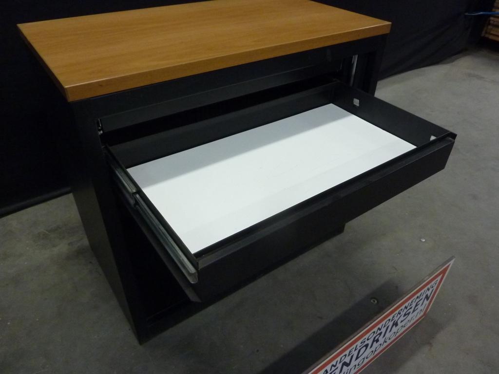 kleine roldeurkast / kantoorkast + lades afm. 80x45x74cm, Ophalen, Handelsonderneming Hendriksen, 50 tot 100 cm, Minder dan 100 cm