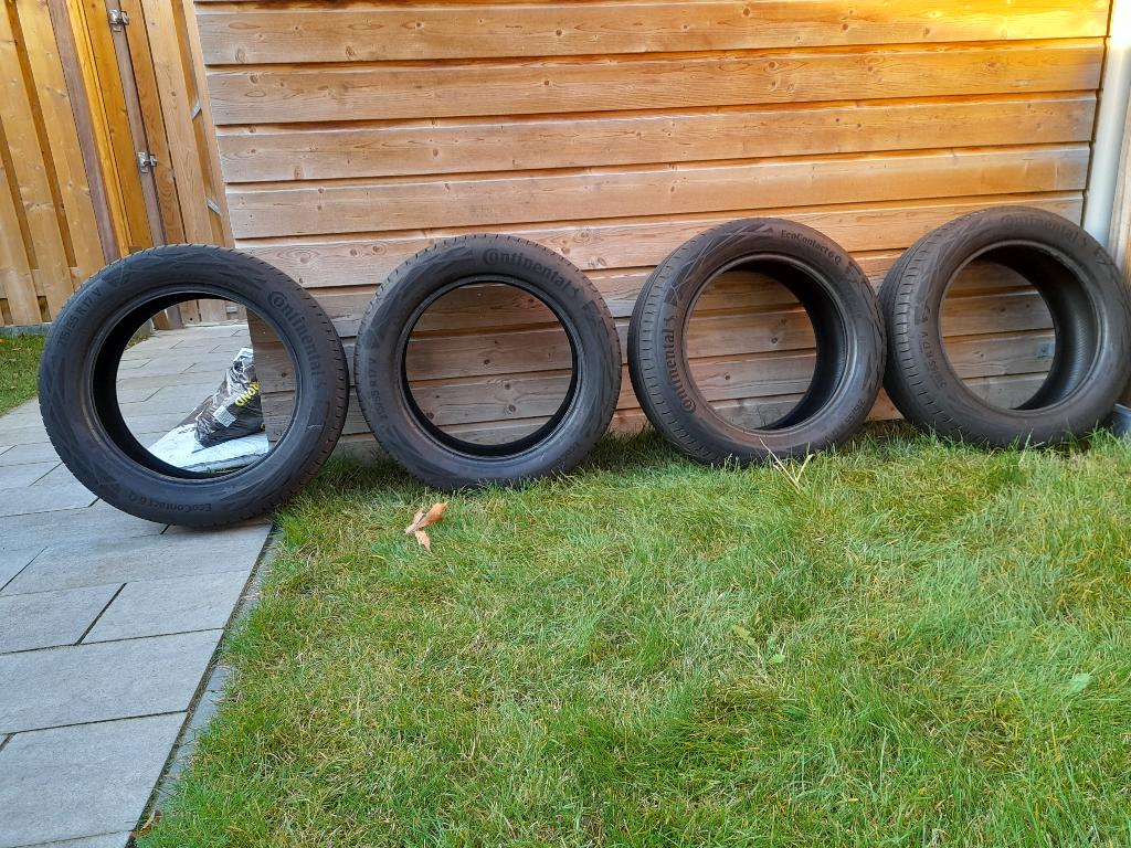 Zomerbanden 215/55/R17 V, Auto-onderdelen, Banden en Velgen, Ophalen, 17 inch, Band(en), Terreinwagen