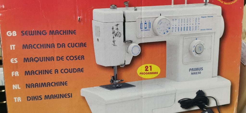 Naaimachine PRIMUS NM230 in Doos, Ophalen of Verzenden, Zo goed als nieuw, Naaimachine, Overige merken