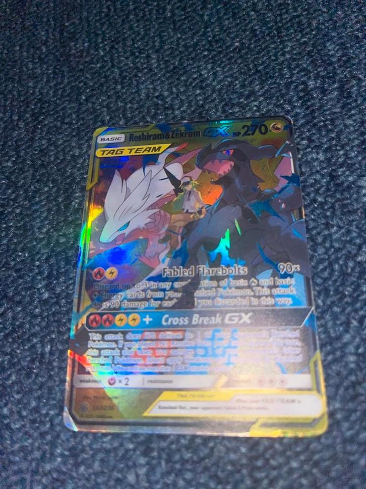 Reshiram & Zekrom GX Tag Team Pokémon Kaart, Hobby en Vrije tijd, Verzamelkaartspellen | Pokémon, Gebruikt, Losse kaart, Foil