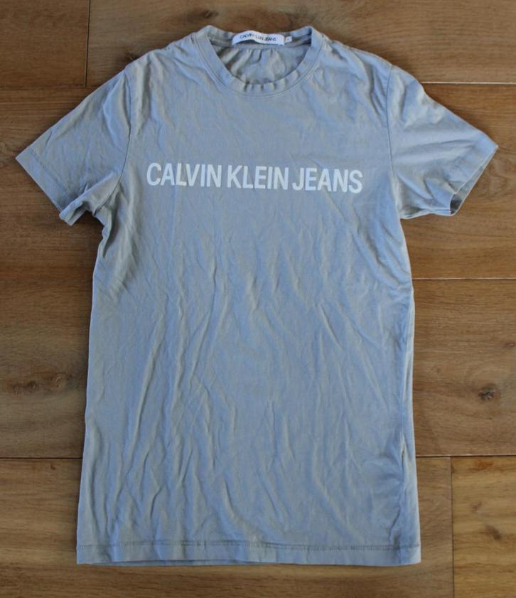 T-shirt van Calvin Klein maat S, Kleding | Heren, T-shirts, Gedragen, Maat 46 (S) of kleiner, Grijs, Ophalen of Verzenden