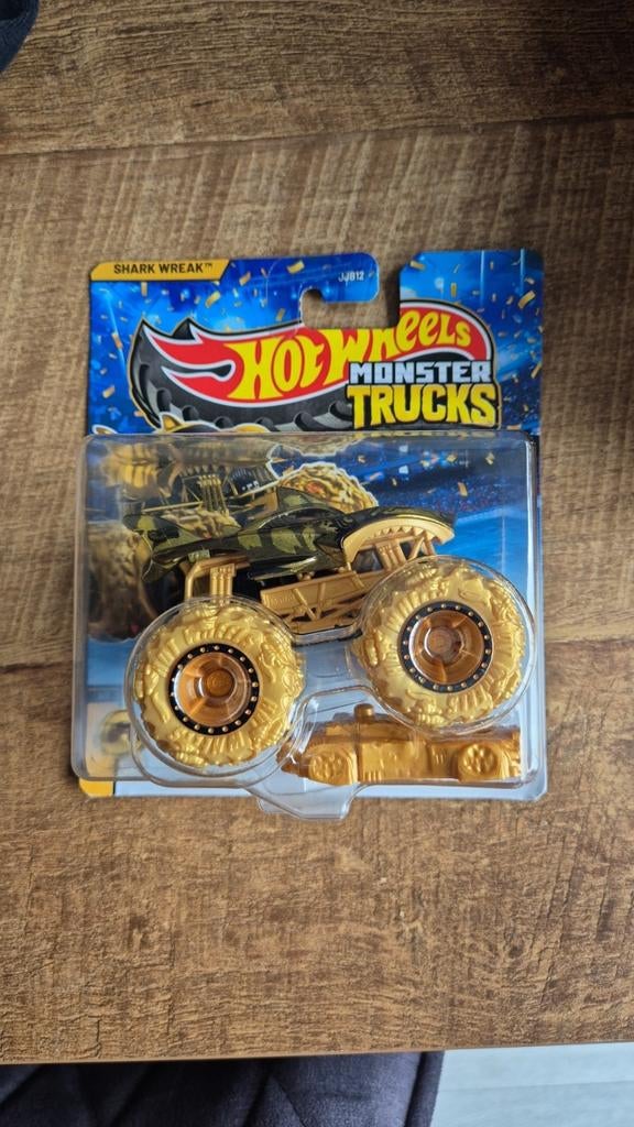 Nieuwe Hotwheels Gouden Monstertruck 2026 Shark Wreak, Ophalen of Verzenden, Nieuw