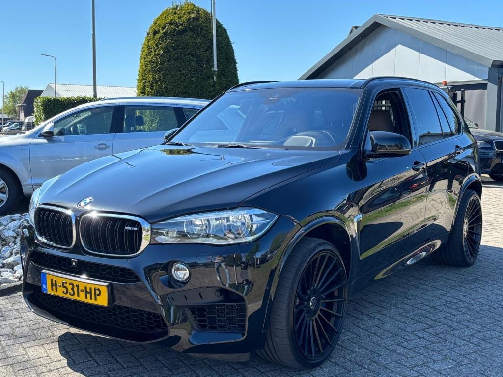 BMW X5M 4.4 V8 575PK 2015 Head up Trekhaak 22'' Haxer Concav, Automaat, Gebruikt, 4395 cc, Zwart