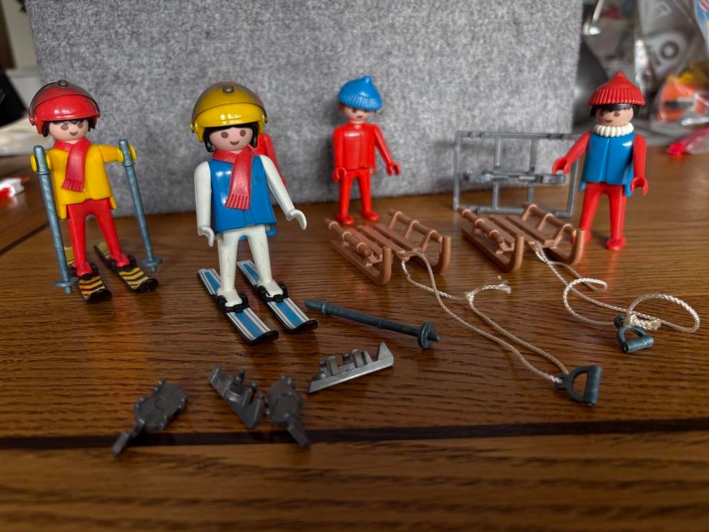 Playmobil familie op wintersport jaren 70/80, Ophalen of Verzenden, Overige typen