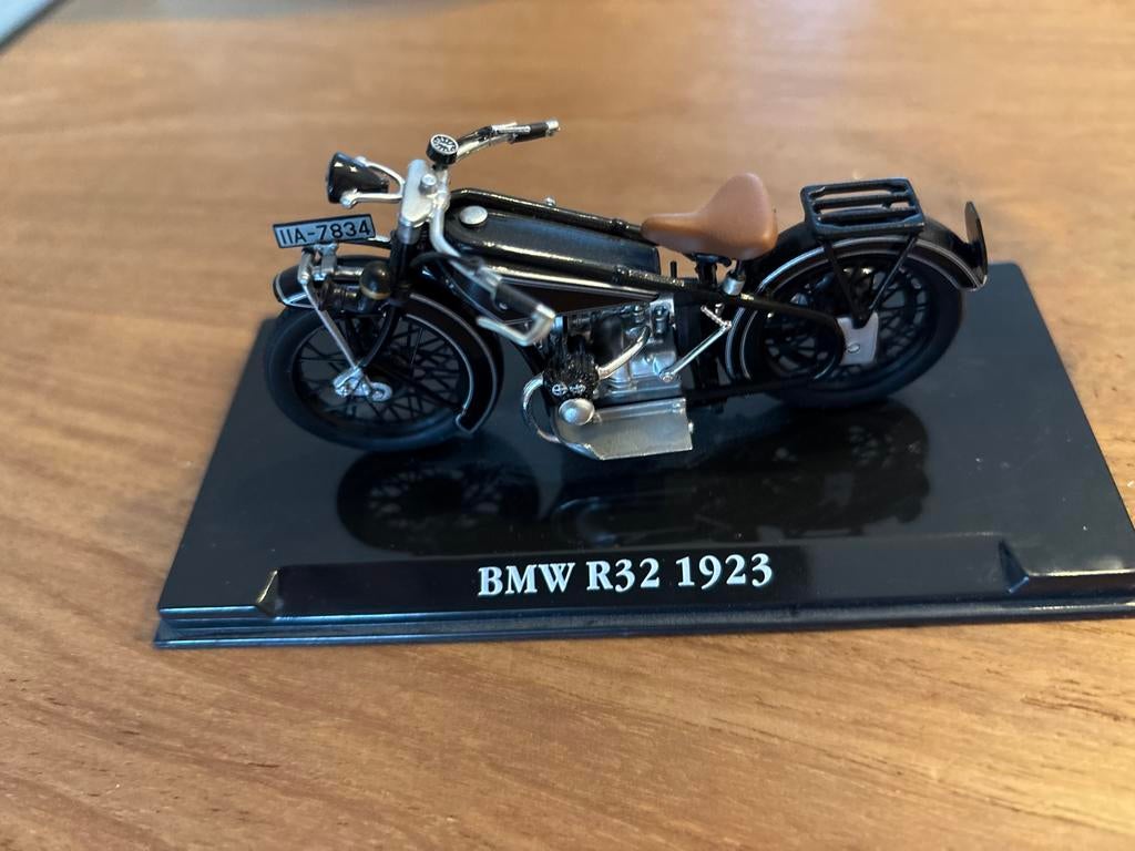 BMW R32 1923 Model Motorfiets - Gedetailleerd Schaalmodel, Overige merken, 1:50 of kleiner, Overige typen, Ophalen of Verzenden