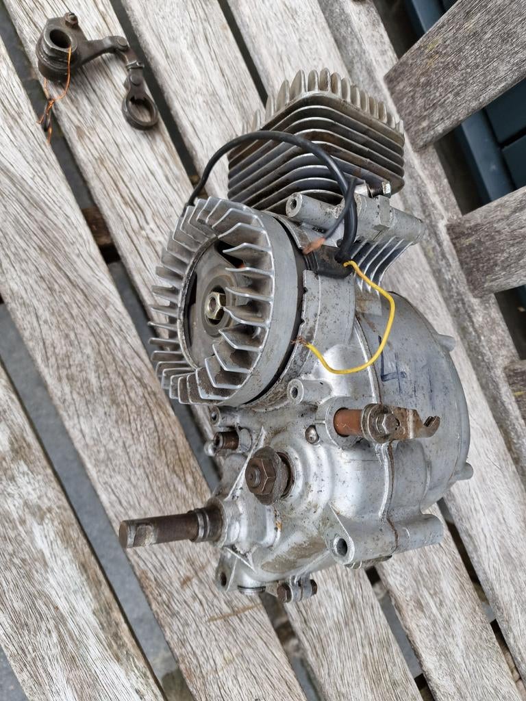 Kreidler 4 bak indirect Kickstart in goede staat., Fietsen en Brommers, Ophalen of Verzenden, Gebruikt, Blok