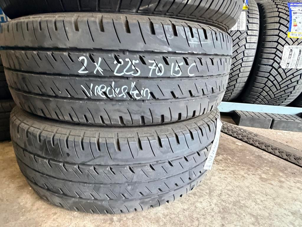 2 Vredestein banden 225 70 15 C bedrijfsbus banden, Ophalen of Verzenden, Gebruikt