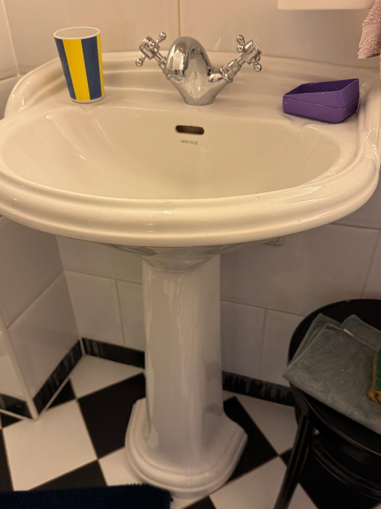 Vintage wastafel, Huis en Inrichting, Badkamer | Badkamermeubels, Ophalen, Gebruikt, 50 tot 100 cm, Minder dan 100 cm