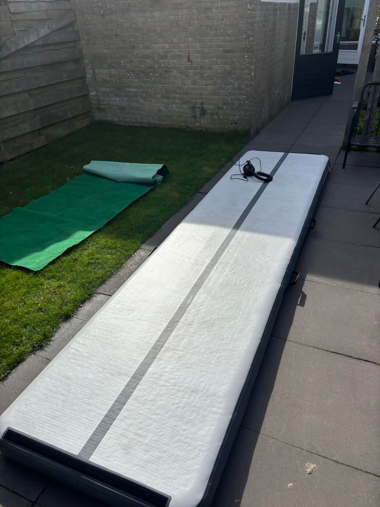 Airtrack, Sport en Fitness, Turnen, Ophalen, Zo goed als nieuw, Grijs, Materiaal