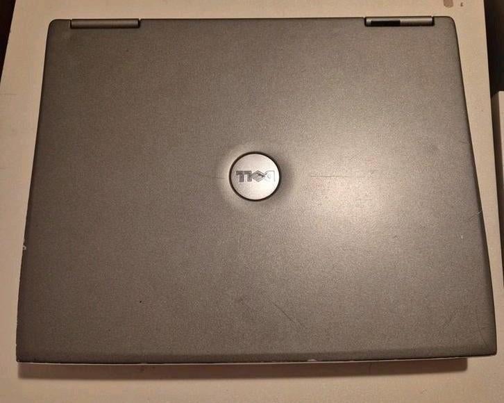Dell Latitude D600 voor onderdelen of reparatie, Ophalen of Verzenden, 2 tot 3 Ghz
