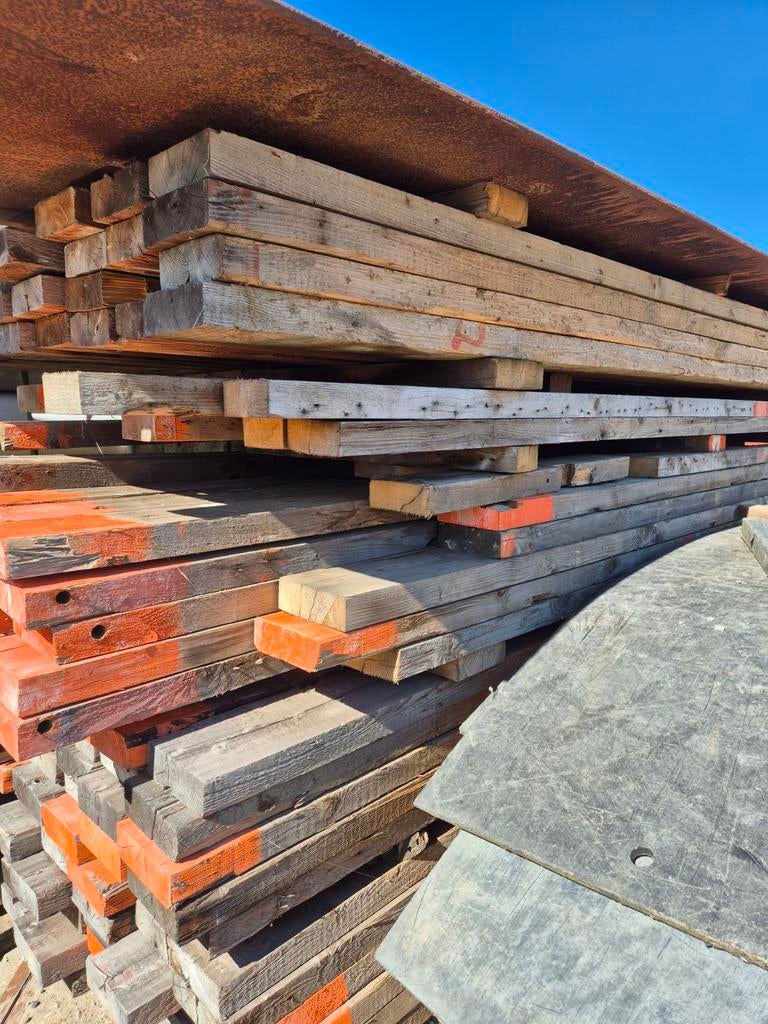 Gebruikte houten balken, Gebruikt, Ophalen of Verzenden, Balk, Overige houtsoorten