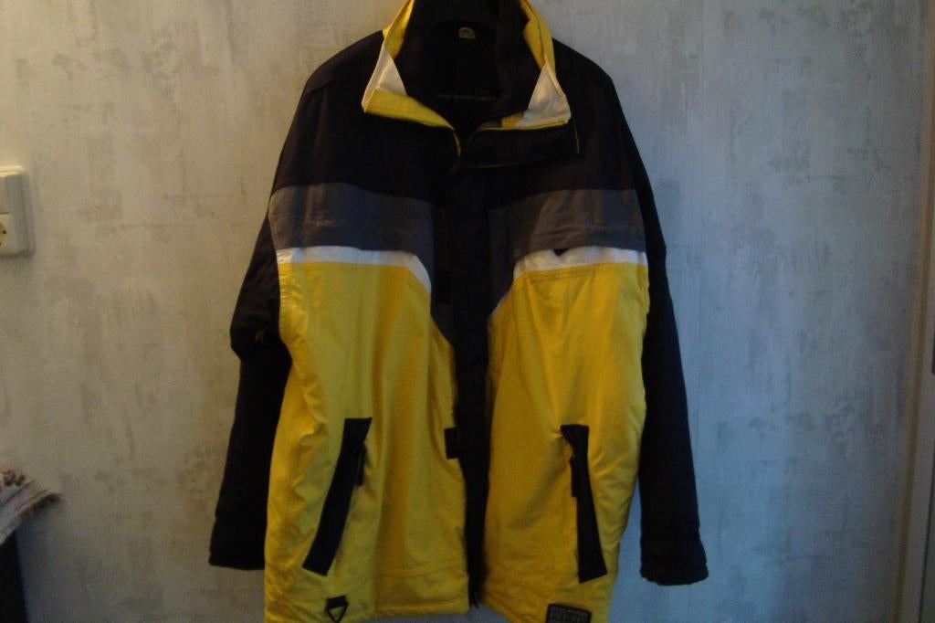 Jack - jas, Ophalen of Verzenden, Zo goed als nieuw, Zwart