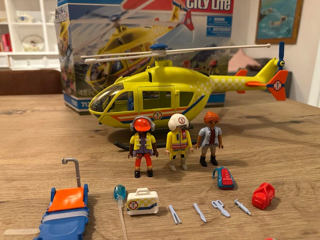 Playmobil City Life Ambulancehelikopter 71203 compleet, Kinderen en Baby's, Speelgoed | Overig, Zo goed als nieuw, Jongen of Meisje