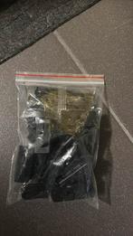 15 zakjes met elk 20 stuks schroeven voor monteren composiet, Ophalen of Verzenden, Nieuw, Composiet