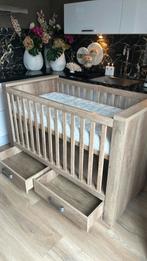 Super mooie luxe 2-1 ledikant 140x70 Kidsmill Brent, Ophalen, Zo goed als nieuw