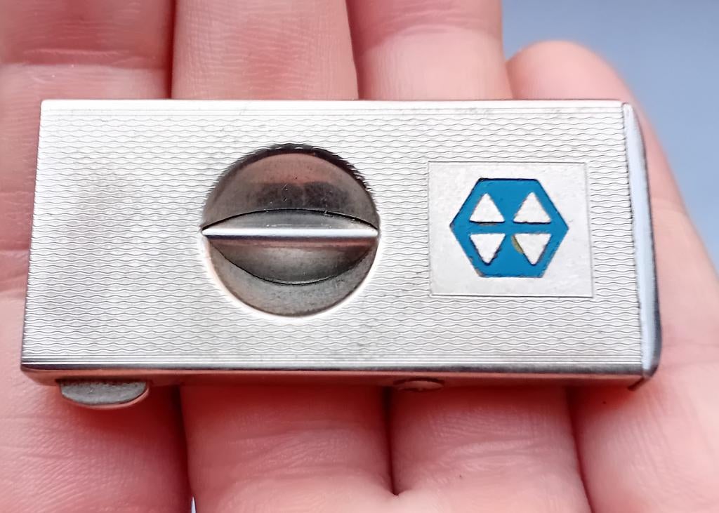 sigaretten knipper met etui, Ophalen of Verzenden, Sigarenbandjes