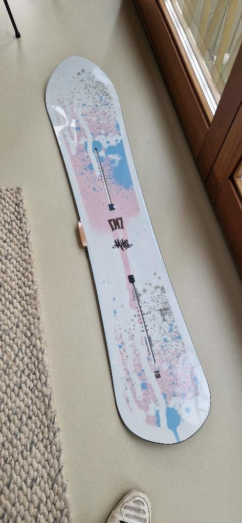 Burton Fish snowboard 150 (nieuw), Sport en Fitness, Snowboarden, Ophalen of Verzenden, Nieuw, Board