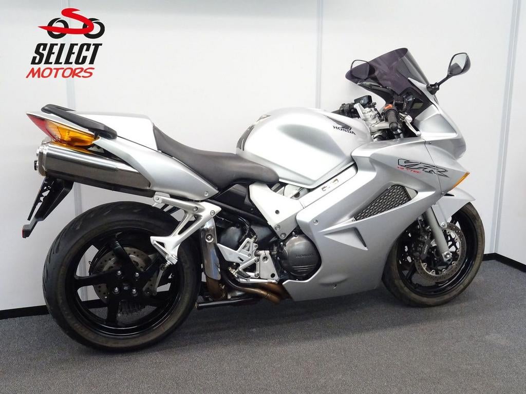 PRACHTIGE HONDA VFR 800 VFR 800 V TEC (2002), 782 cc, HONDA, 4 cilinders, Motorrijbewijs A