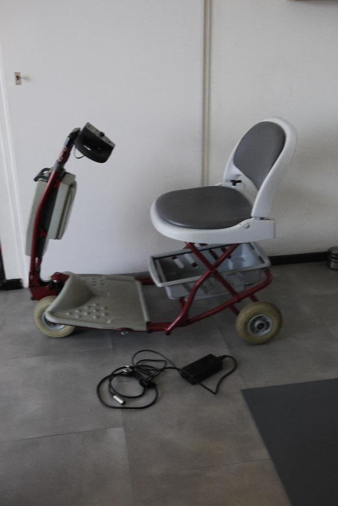 scootmobiel inklapbaar amica travel mate oudje, Ophalen, Gebruikt, Amica, 11 t/m 15 km/u