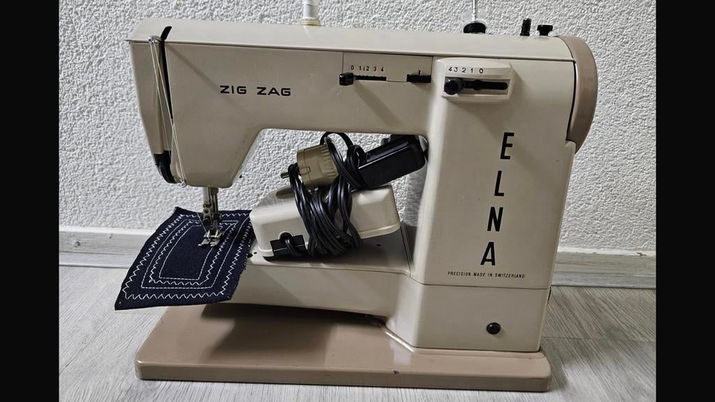 Naaimachine, Ophalen, Zo goed als nieuw, Naaimachine, Overige merken
