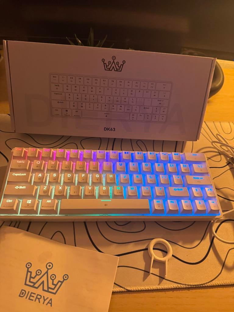 Dierya DK63 Gaming Toetsenbord, Computers en Software, Toetsenborden, Gaming toetsenbord, Ophalen of Verzenden, Zo goed als nieuw
