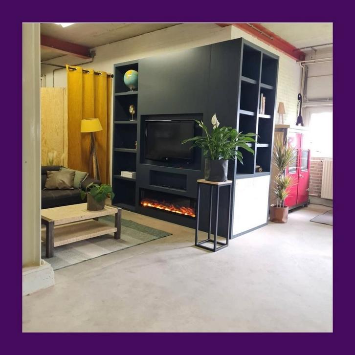 Prachtige Cinewall met Haard - Showroom Model, Huis en Inrichting, Kasten | Televisiemeubels, Zo goed als nieuw, 200 cm of meer