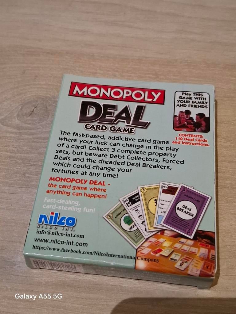 Monopoly Deal Kaartspel - Engels/Arabisch, Info@nilco-int.com, Ophalen of Verzenden, Zo goed als nieuw, Nilco International