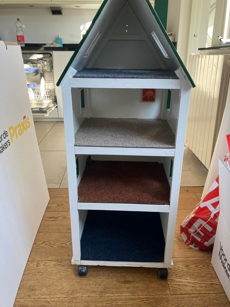 Poppenhuis, Kinderen en Baby's, Speelgoed | Poppenhuizen, Ophalen, Zo goed als nieuw, Poppenhuis