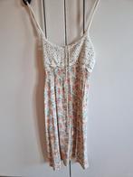 Ibiza stijl jurk met gehaakte details, Kleding | Dames, Jurken, Maat 42/44 (L), Ophalen of Verzenden, Zo goed als nieuw, Knielengte