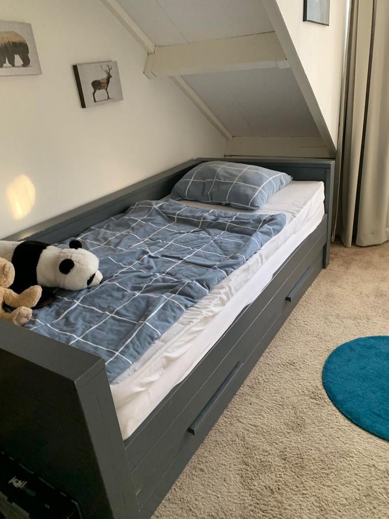 1 persoonbed GRATIS, Ophalen, Zo goed als nieuw, Eenpersoons