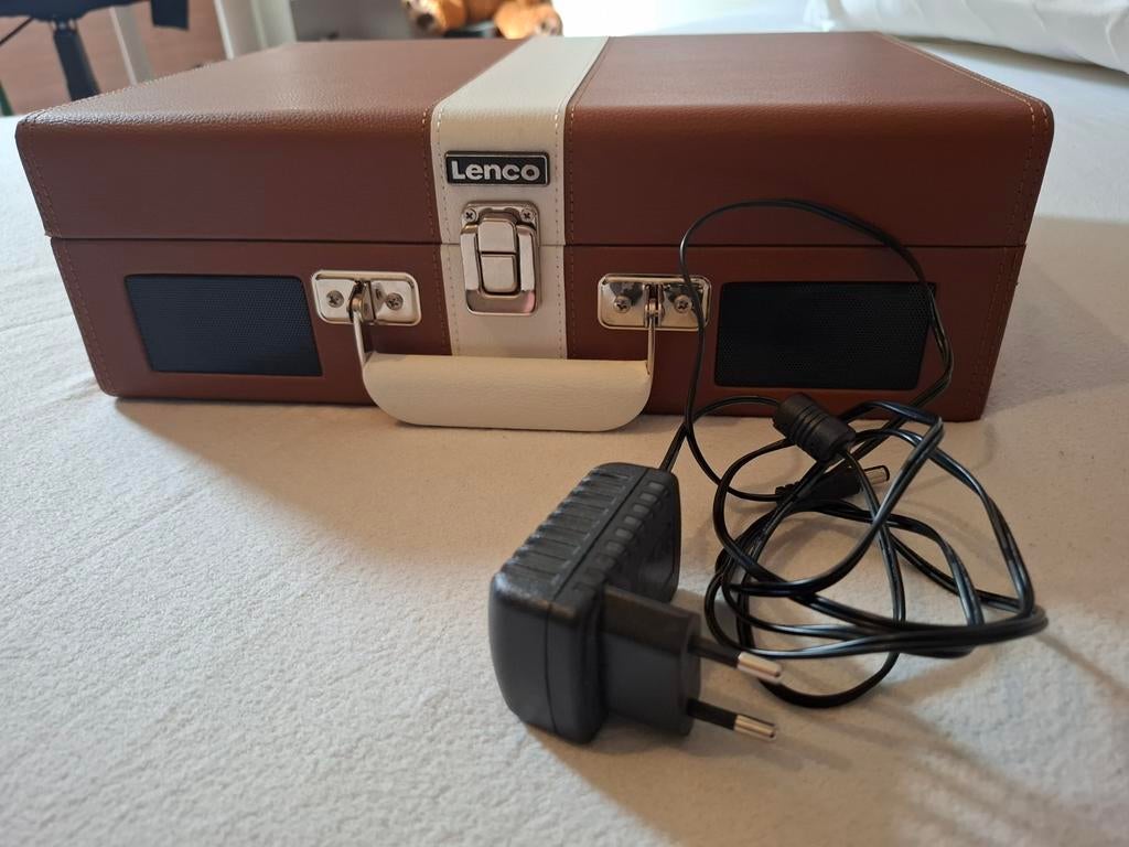 Retro Vinyl Koffer (Lenco), Ophalen, Zo goed als nieuw