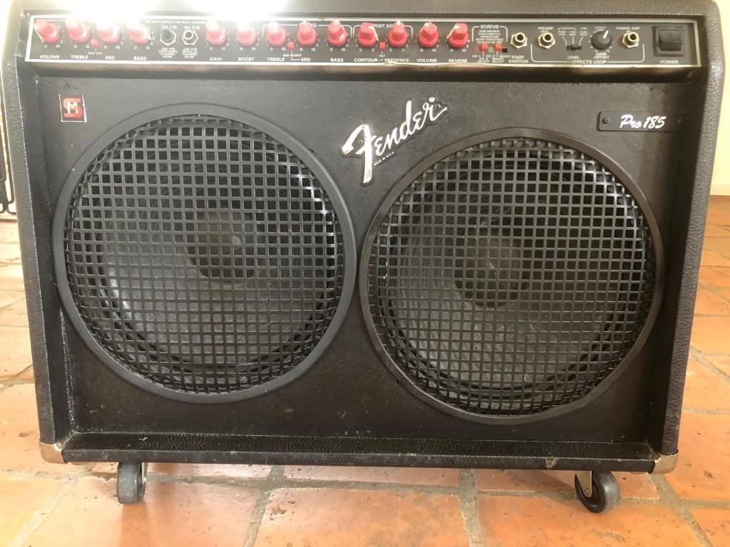 Fender combo Pro 185 te koop, Muziek en Instrumenten, Versterkers | Bas en Gitaar, Zo goed als nieuw, 100 watt of meer, Ophalen