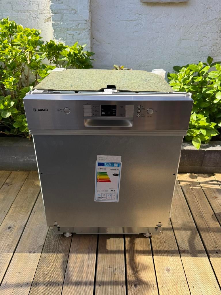 Bosch vaatwasser half geïntrigeerd A++, Witgoed en Apparatuur, Vaatwasmachines, Ophalen of Verzenden, Zo goed als nieuw, Inbouw