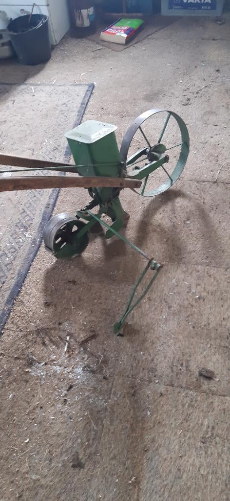 Hand zaaimachine, Tuin en Terras, Ophalen, Gebruikt