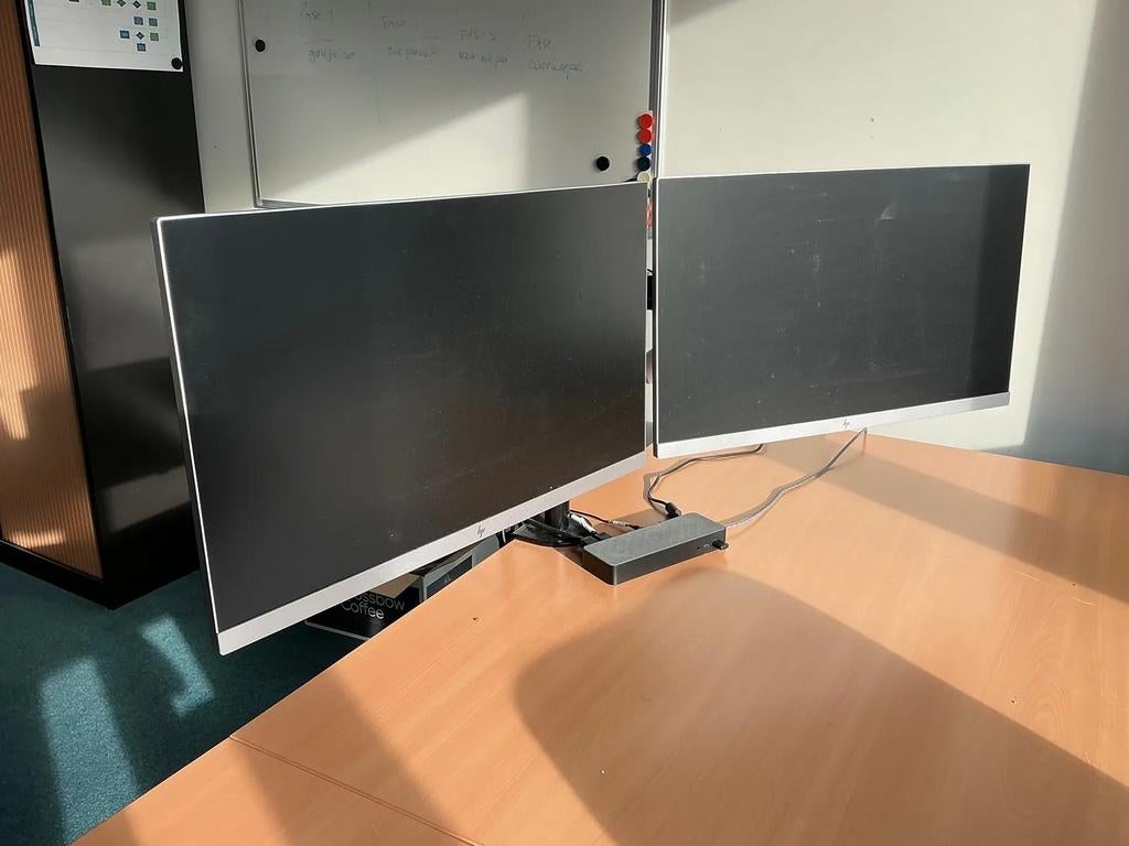 HP EliteDisplay E243 monitoren, dockingstation en monitorarm, Computers en Software, Ophalen, IPS, Full HD, Zo goed als nieuw