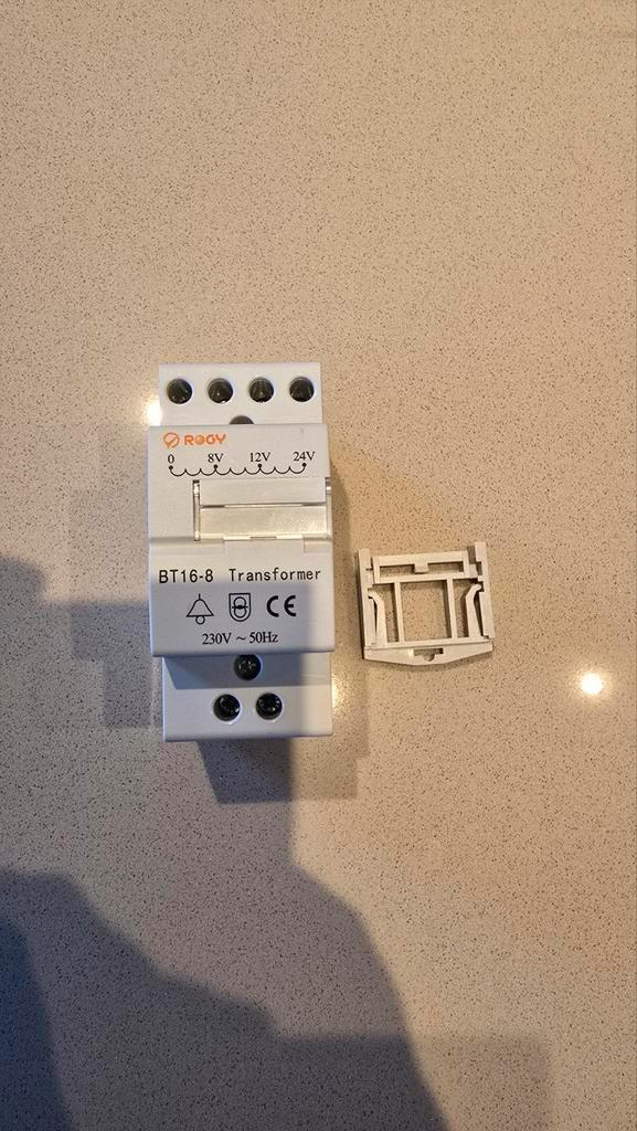 Nieuwe EZVIZ Deurbel Transformator (8V/12V/24V) - DIN-rail, Hobby en Vrije tijd, Elektronica-componenten, Nieuw, Ophalen of Verzenden