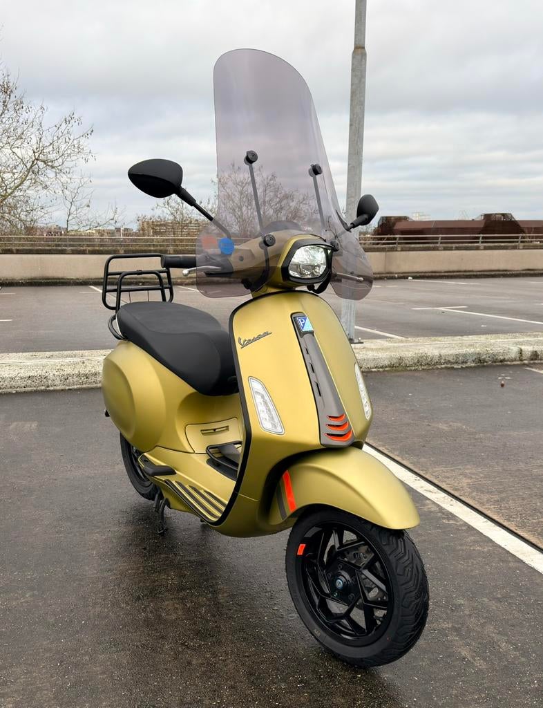 Vespa Sprint E-scooter | 8-2025 | 33km | RIJKLAAR DEMO ACTIE, Ophalen, Overige modellen, Maximaal 45 km/u, Elektrisch