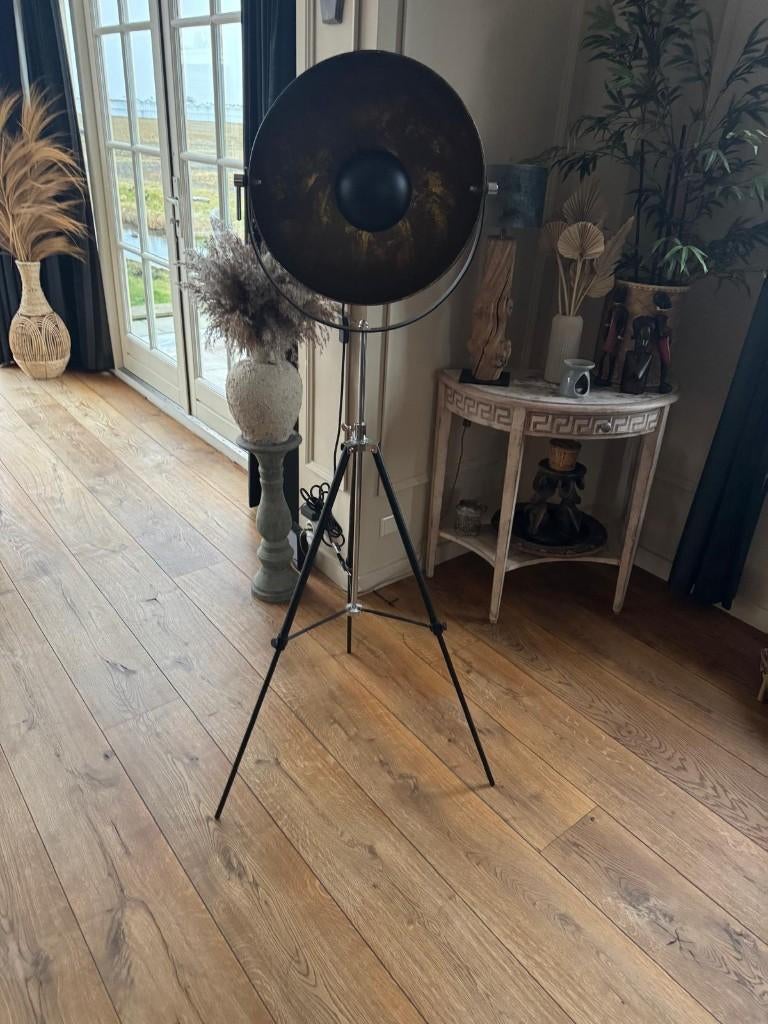 Verstelbare metalen vloerlamp ! Golden Sun Black edition., Ophalen of Verzenden, Zo goed als nieuw, Retro , Modern, Metaal