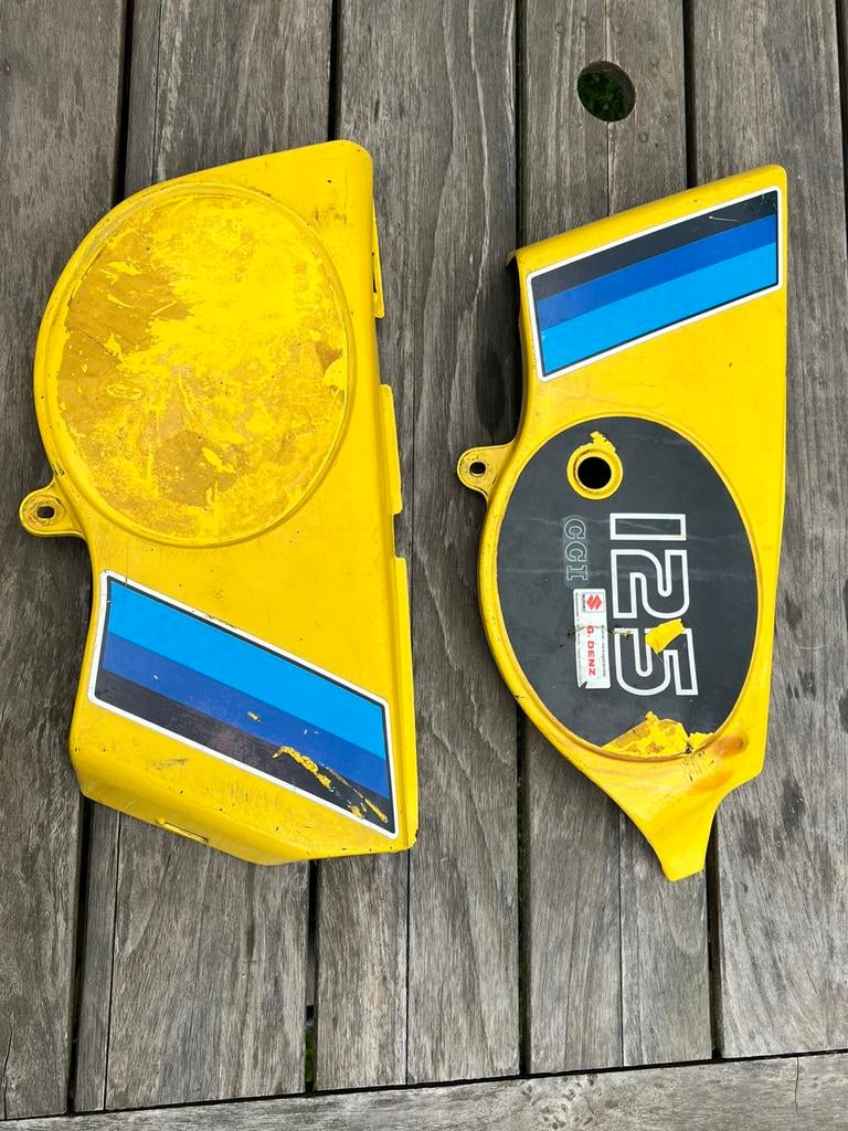 Zijkappen Suzuki TS125ER TS125 TS 125 ER zijdeksels covers, Motoren, Onderdelen | Suzuki, Ophalen of Verzenden, Gebruikt