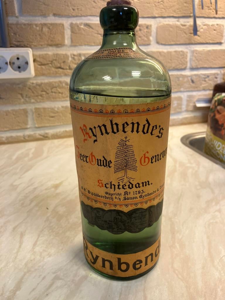 Rijnbende Genever (2), Overige gebieden, Overige typen, Ophalen of Verzenden, Zo goed als nieuw