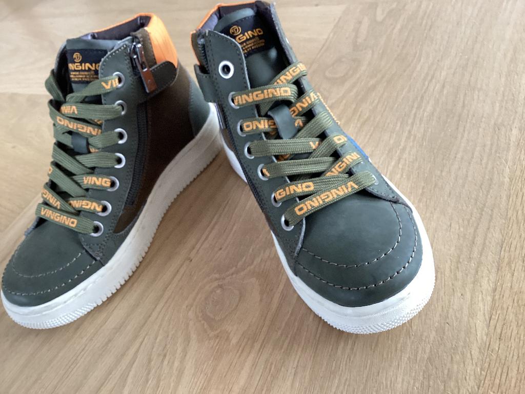 Jongens schoen, Kleding | Heren, Schoenen, Overige kleuren, Ophalen of Verzenden, Vingino, Gespschoenen