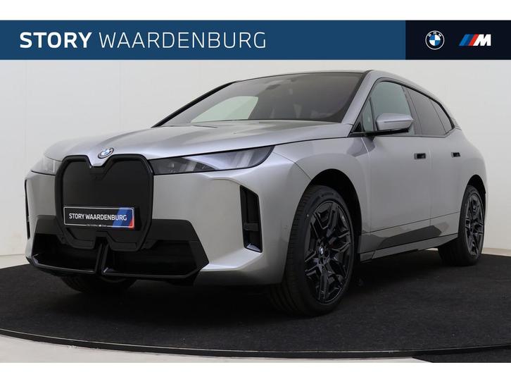 BMW iX xDrive45 M Sport / Panoramadak Sky Lounge / Trekhaak, Auto's, BMW, Particulier, Te koop, iX, 4x4, Adaptive Cruise Control