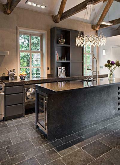 BELGISCH HARDSTEEN TEGELS, BANEN 20CM BREED, Ophalen of Verzenden