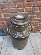 Oude melkbus met deksel groot 57cm vintage industrieel, Ophalen of Verzenden